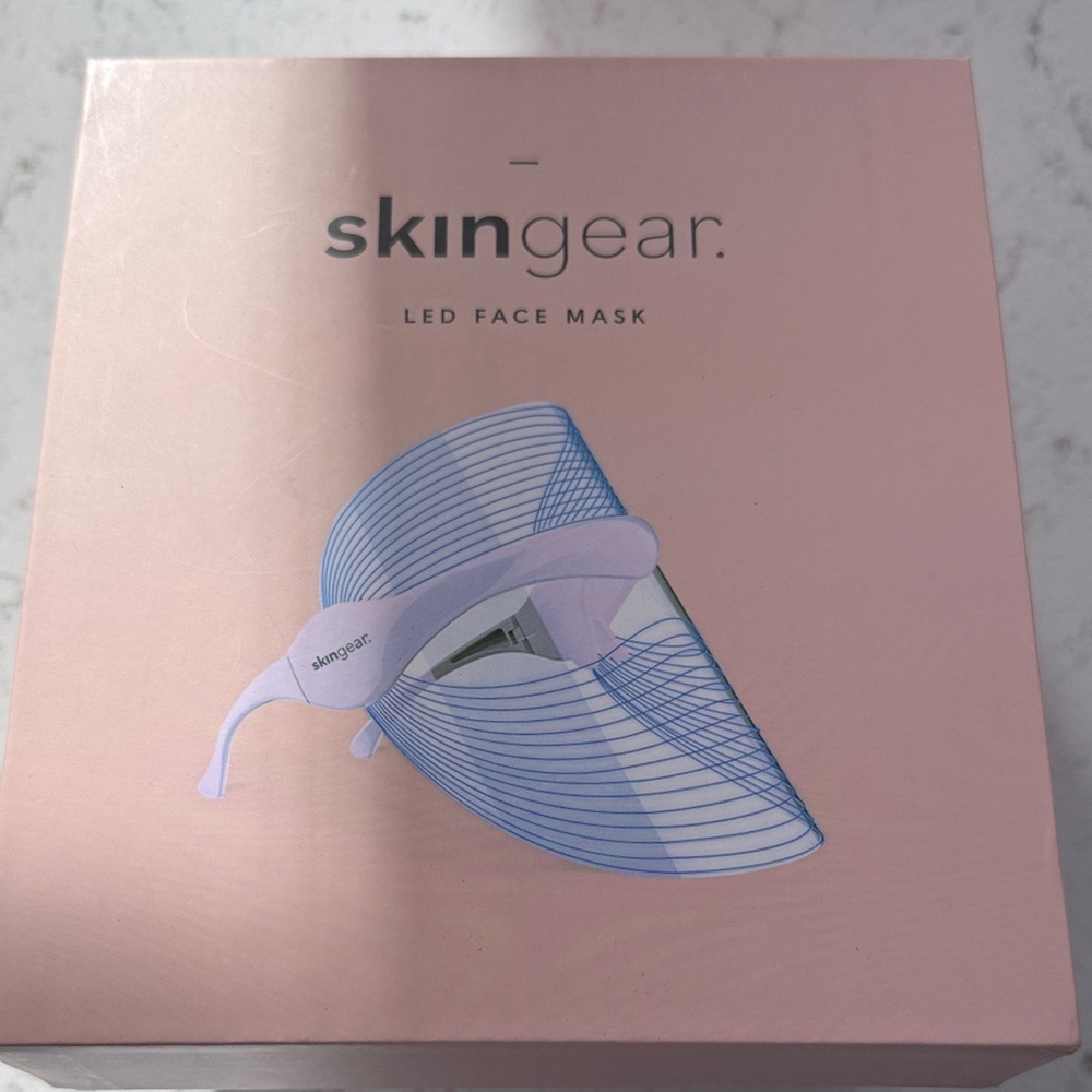 Ingear Skincare LED Face Mask - Light Pink